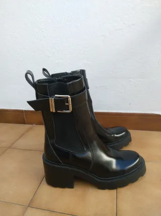 Botines negros Zara Talla 39