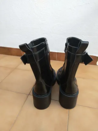 Botines negros Zara Talla 39