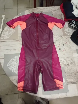 Neopreno niña corto