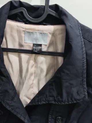 Chaqueta fina H&M gabardina 

