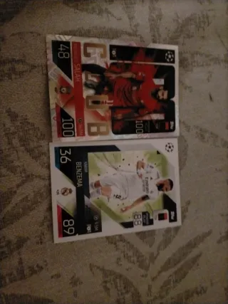 Cromos de fútbol coleccionables