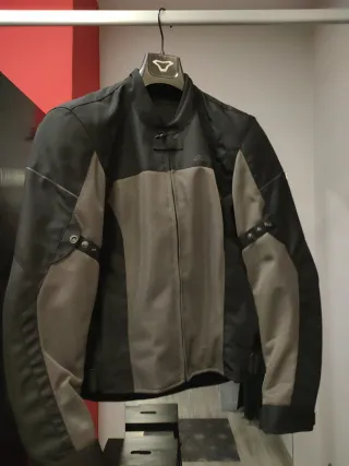 Chaqueta RST talla XL