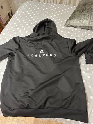 Chaqueta Scalpers Negra con Cremallera