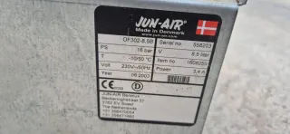Compresor de aire Jun-Air vacío