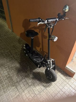 Patín Eléctrico Spark 1000W con Asiento