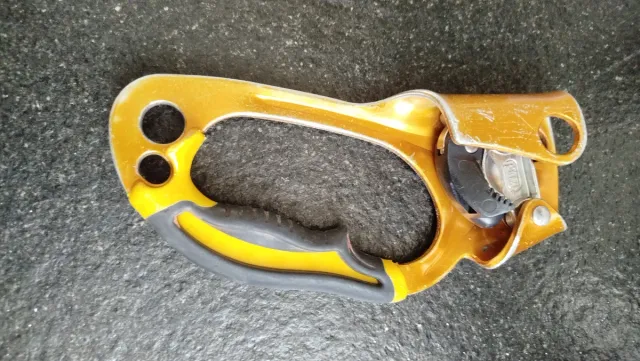 Puño de seguridad para escalada