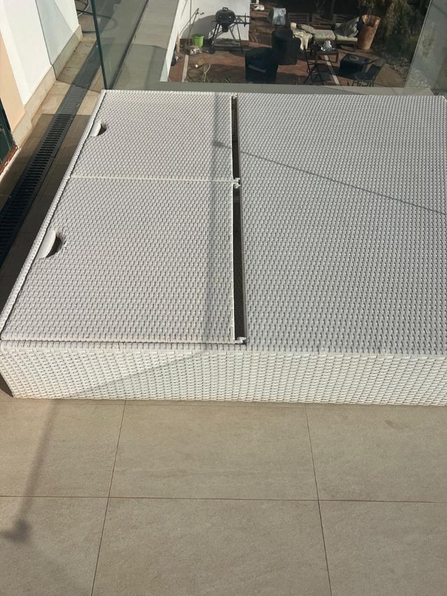 Cama para tomar el sol