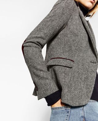 Blazer mujer espiga con lana y coderas Zara Basic