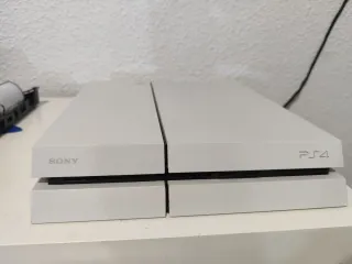 Ps4 Fat 1TB Blanco 10.01