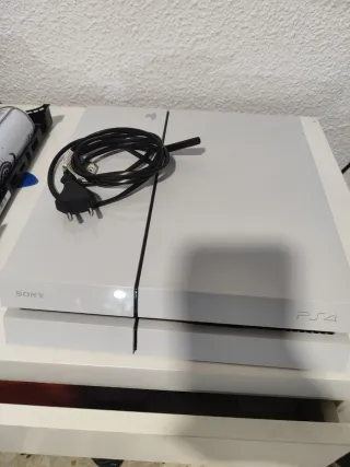 Ps4 Fat 1TB Blanco 10.01
