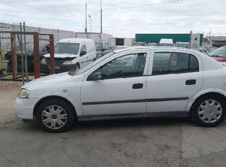 Centralita motor uce 09366457 opel astra g 4387007
