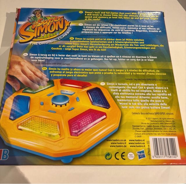 Gioco di memoria Super Simon Dice MB
