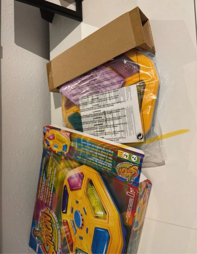 Gioco di memoria Super Simon Dice MB