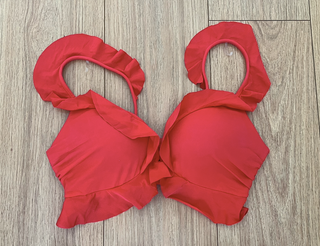 Bikini rojo con volantes H&M