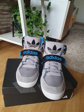 Adidas Space Diver2   -T 43
