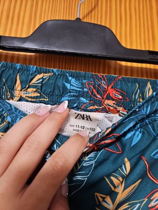 Bañador estampado hojas