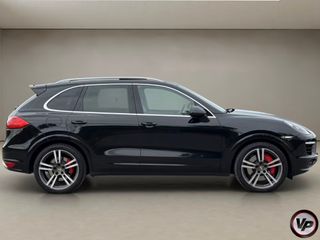 Porsche Cayenne Turbo S 550cv 2013