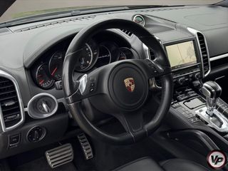 Porsche Cayenne Turbo S 550cv 2013