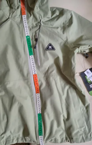 Chaqueta DC 30K Esquí Talla xxs tallan muy grandes