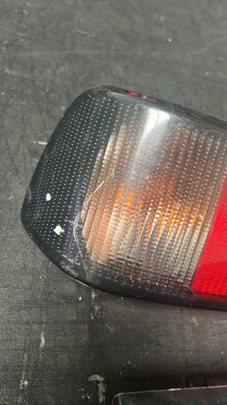 Pilotos Traseros Ford Sierra XR4