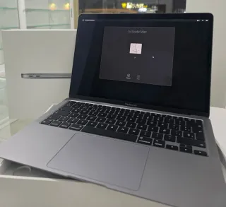 Apple Macbook Air 13 Con Chip M1 