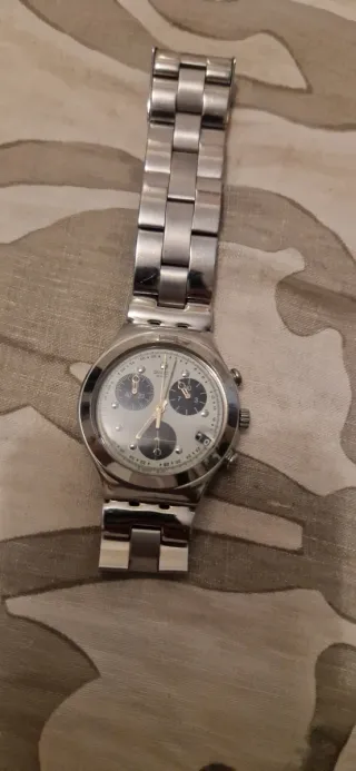 Reloj Swatch irony