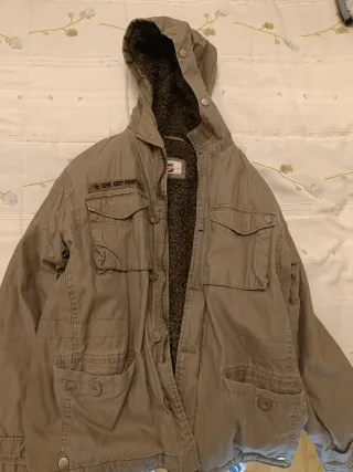 Chaqueta verde con pelo