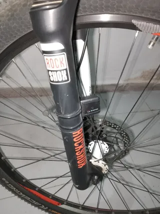 Bicicleta Cube 27.5 "