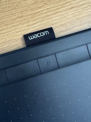 Tableta Gráfica Wacom Intuos Negra