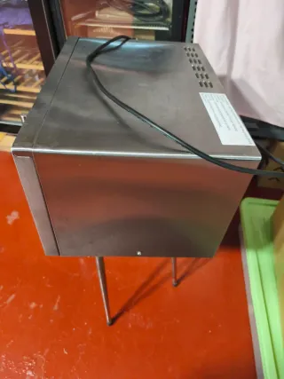 Microondas plateado