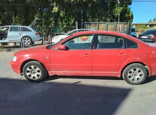 Aleta delantera volkswagen passat berlina 5206355