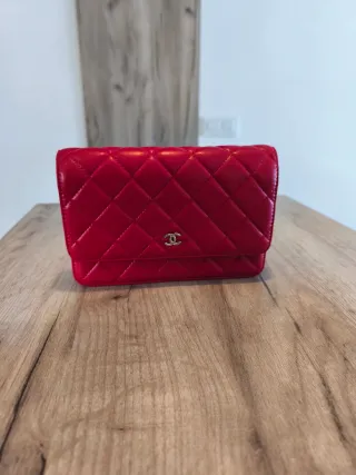 Borsa rossa Chanel