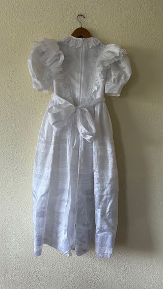 Vestido blanco comunión niña. 112 cm. 