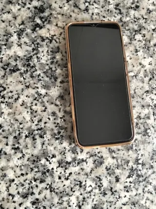 OPPO A16 4 GB RAM 64 GB di spazio di archiviazione