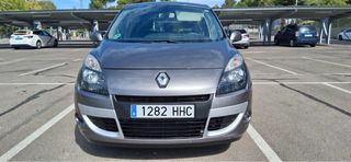 Renault Scenic 2011
