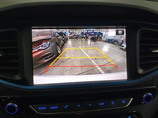 Hyundai IONIQ Tecno Hybrid