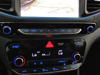 Hyundai IONIQ Tecno Hybrid