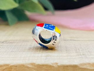 Charm Corazón Bandera Venezuela - Plata