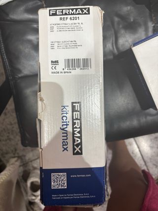 Kit Portero + video portero marca Fermax