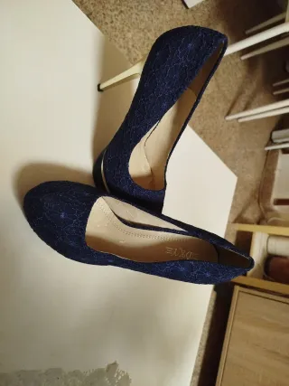 Zapatos de tacón  usado sola una vez en una boda 