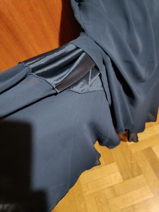 Falda negra gasa doble volante elegante