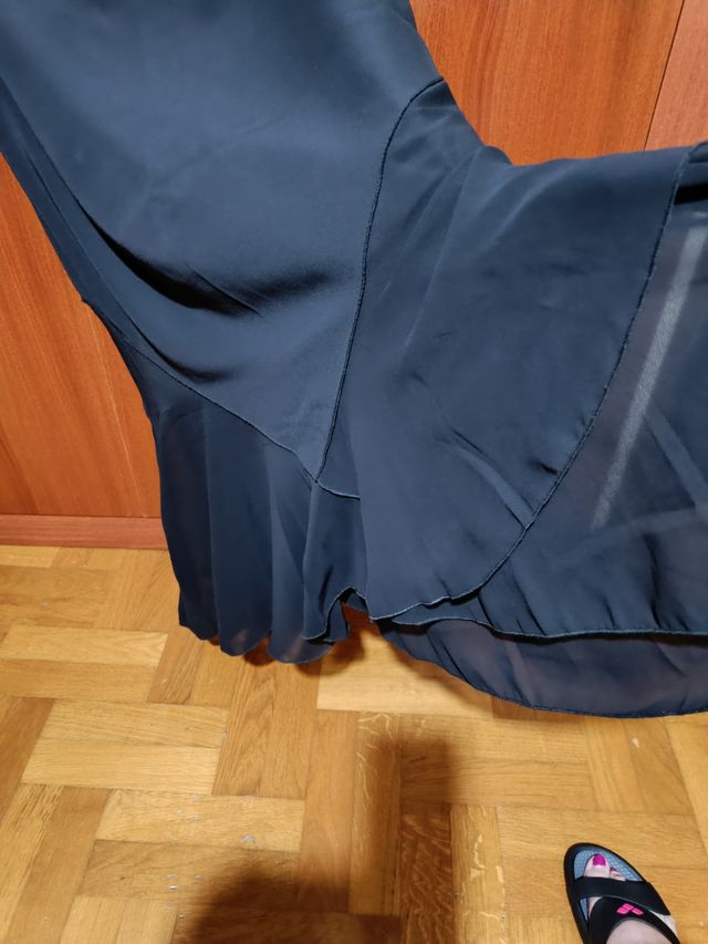 Falda negra gasa doble volante elegante