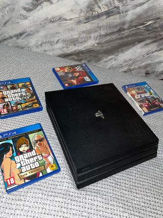 Consola PS4 Pro 1TB+ 4 juegos