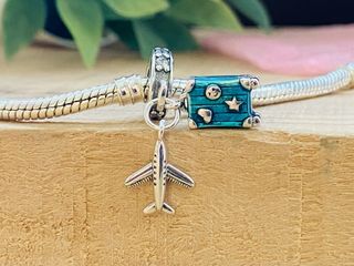 Charm Avión y Maleta Azul - Plata 