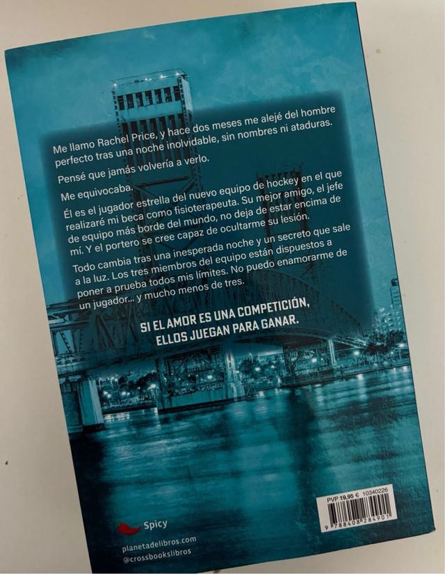 Pucking Around. El amor no es cosa de dos