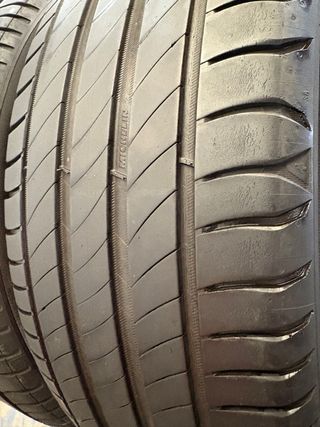 Neumáticos Michelin 235 50 18