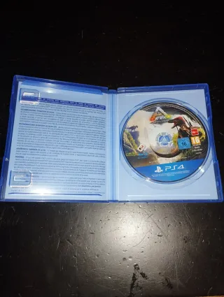 Juego ARK Survival Evolved PS4