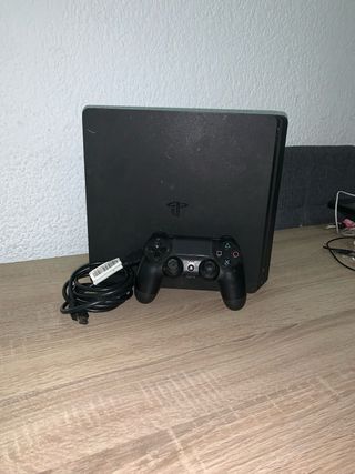 PS4 Slim 1TB + Mando Negro