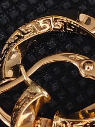 Pendientes oro 18k tipo aro pequeño051-04-00416