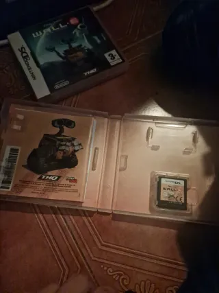 Juego Nintendo DS WALL-E Batallón de Limpieza